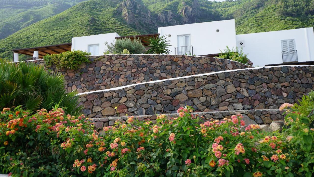 Le Casette Di Malfa Exterior photo
